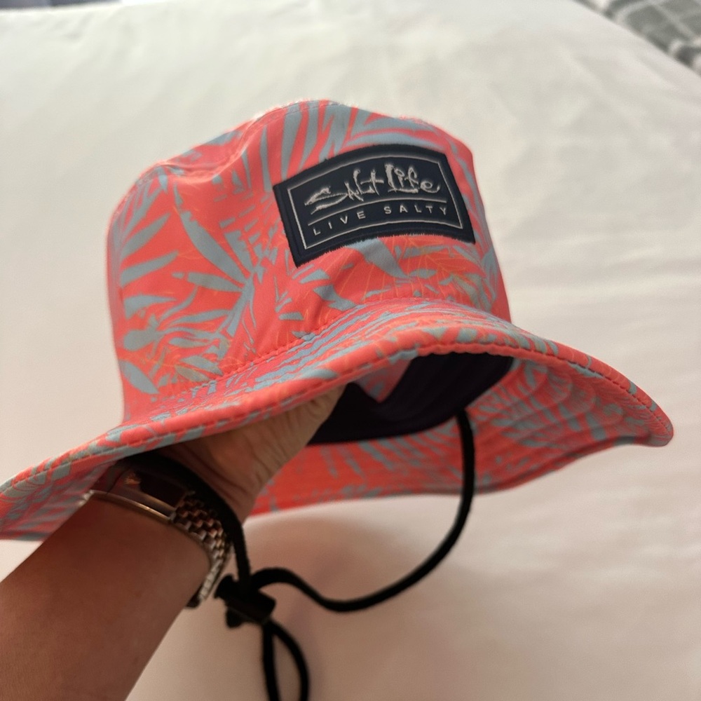 Salty Life boys Bucket Hat